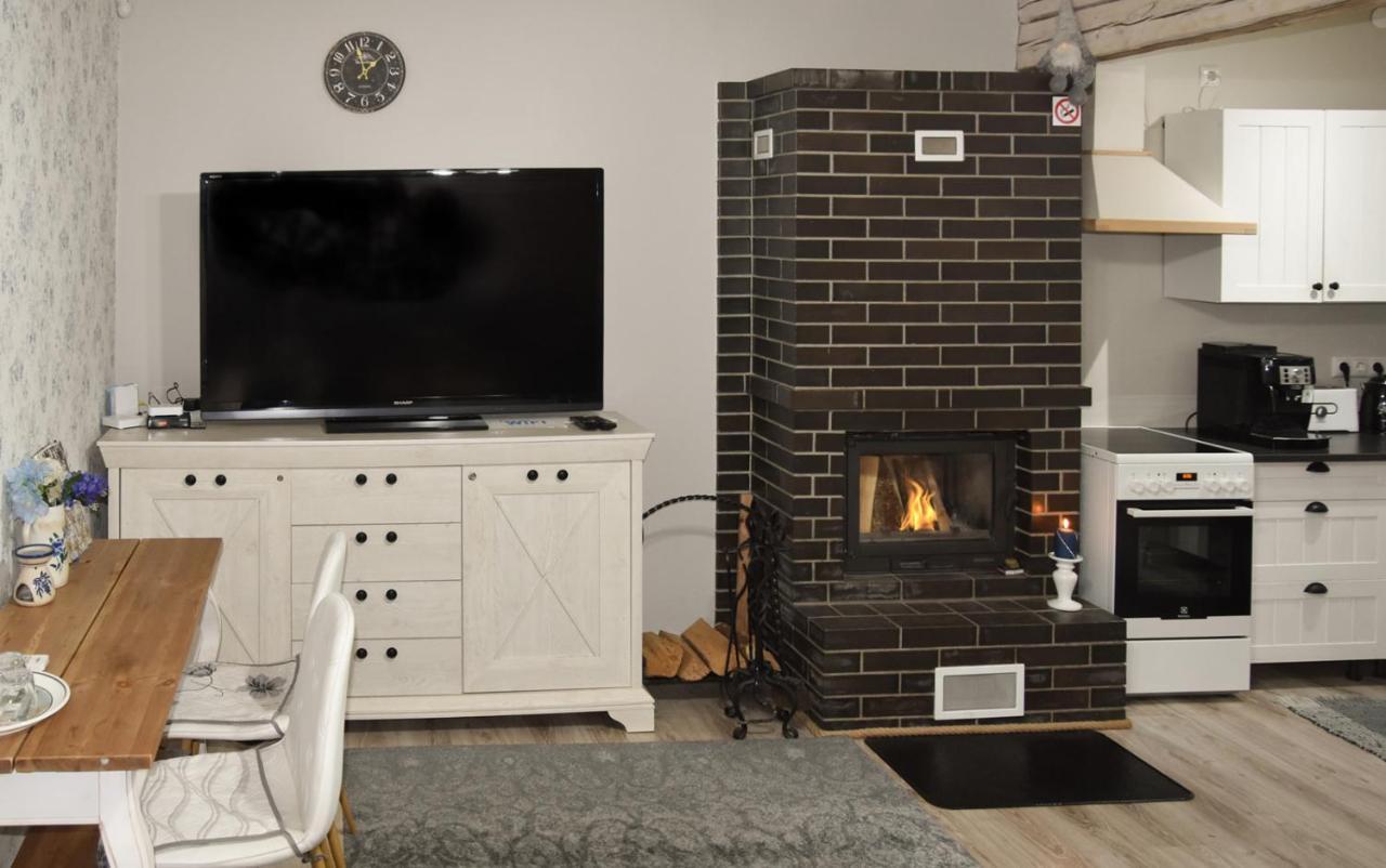 Paju Apartement With Sauna Võru Buitenkant foto